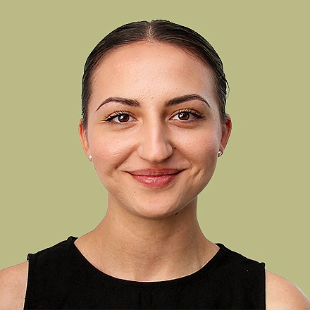 Arina Usataia